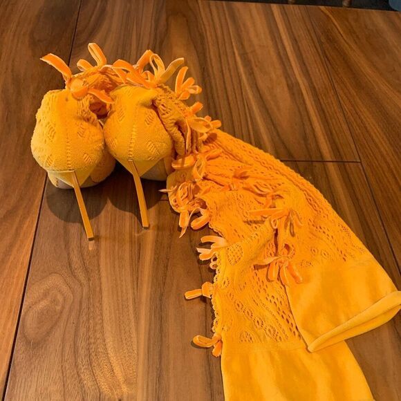 Casadei BOOTS, yes boots, over knee knit , saffron yellow, new, euro sz 35, sz 4 - Picture 8 of 16